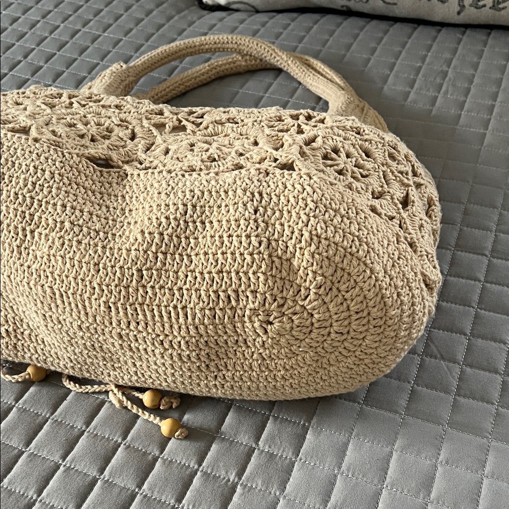 Elegant Cream Crochet Handbag - Picture 11 of 13